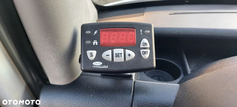 Mercedes-Benz SPRINTER - 23