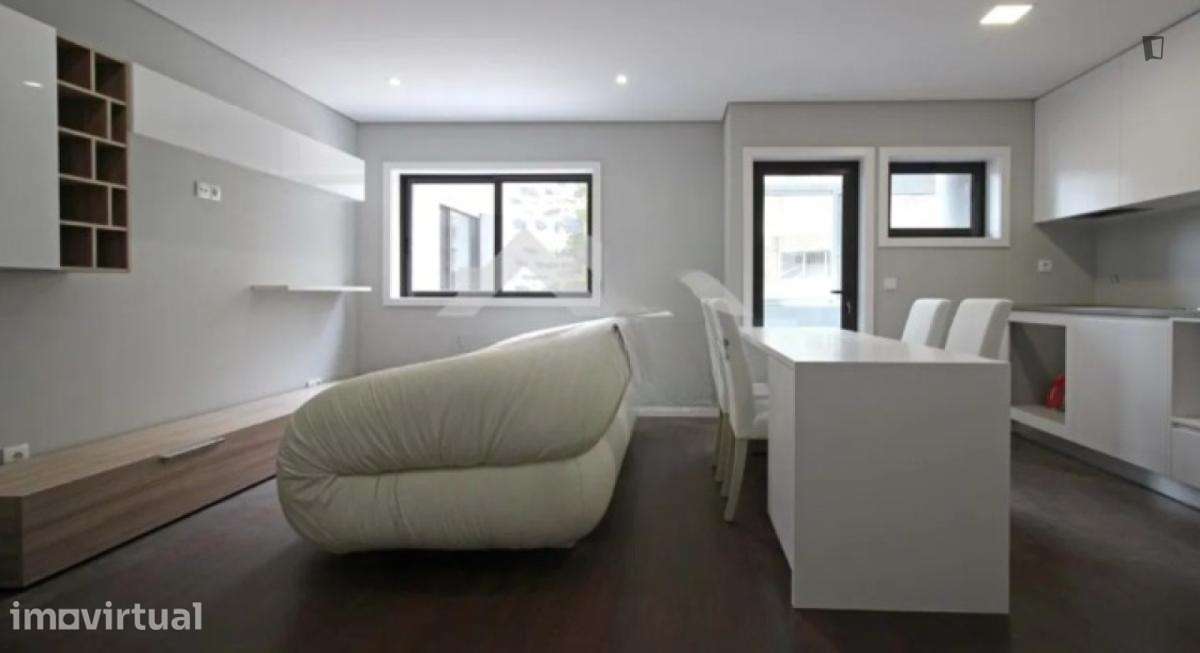 Quarto - localizado em Bonfim Porto - Grande imagem: 2/3