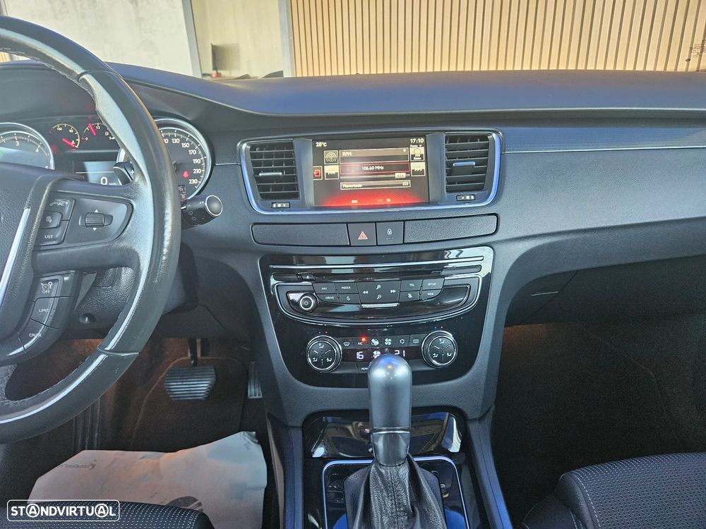 Peugeot 508 SW 2.0 BlueHDi Allure - 25