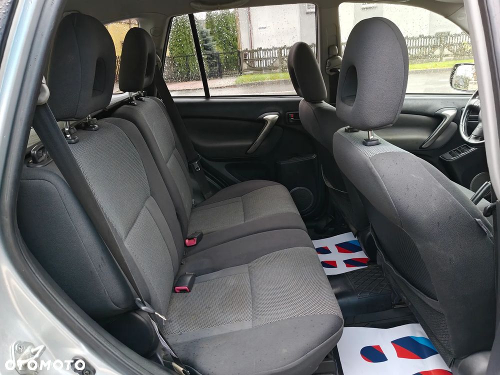 Toyota RAV4 2.0 D-4D Prestige - 34