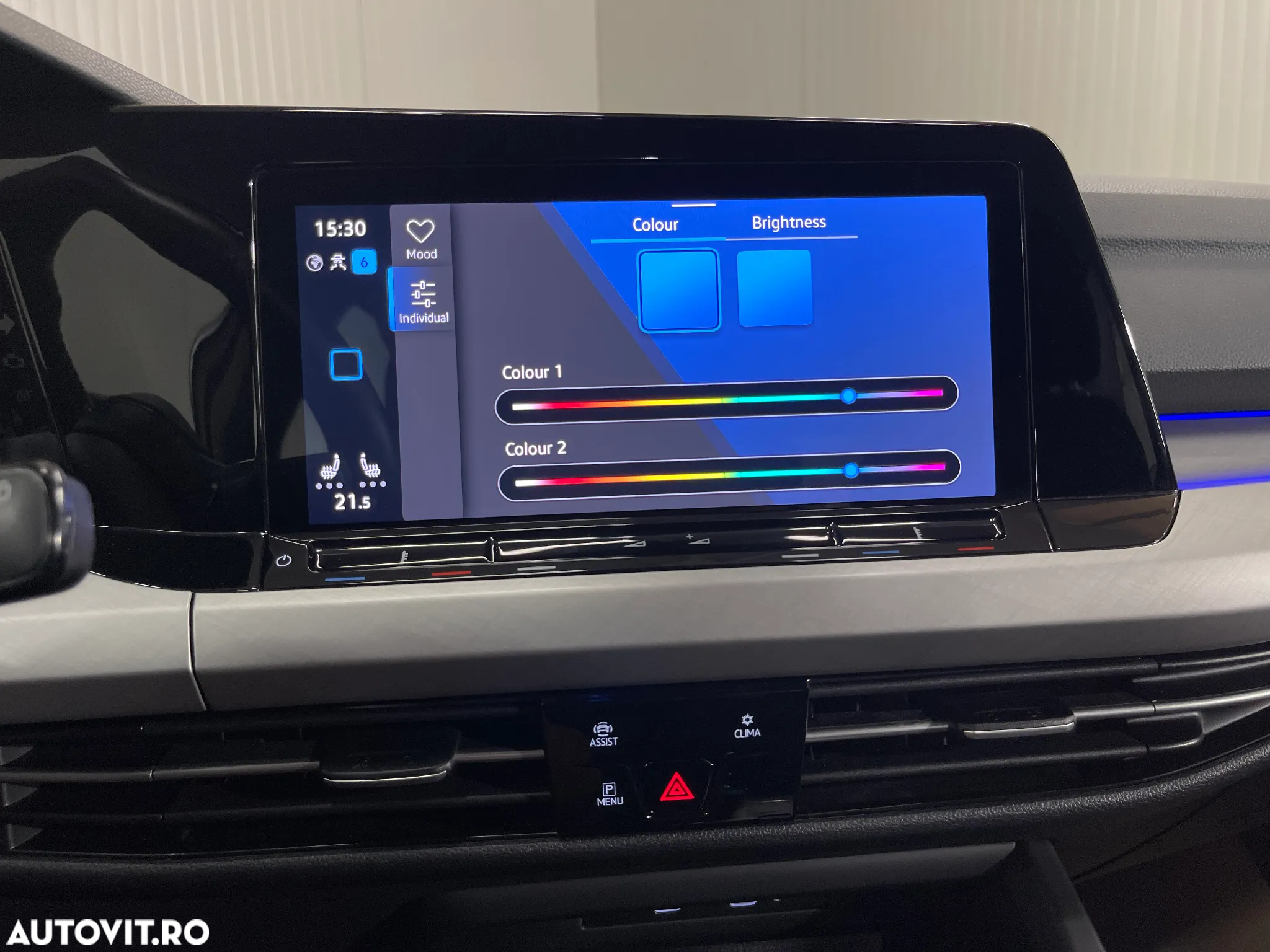 Volkswagen Golf 1.5 eTSI ACT DSG MHEV Life - 22