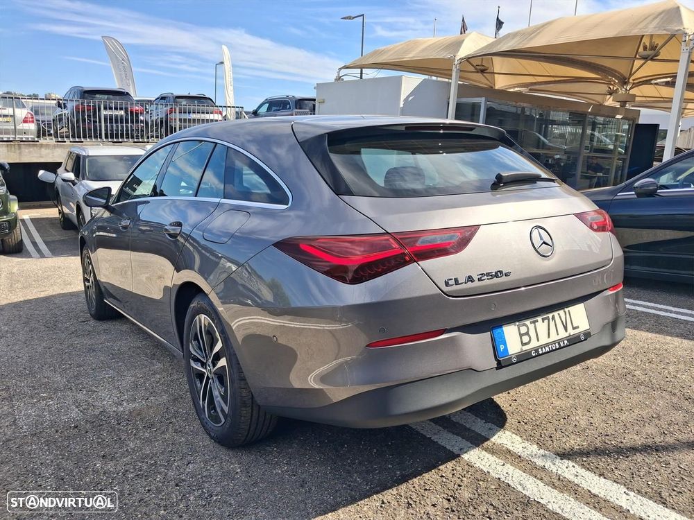 Mercedes-Benz CLA 250 e Shooting Brake Style Plus - 8