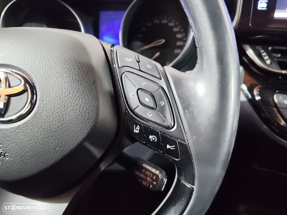 Toyota C-HR - 22