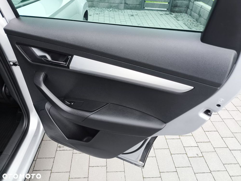 Skoda Karoq 1.6 TDI SCR 4x2 Ambition - 11