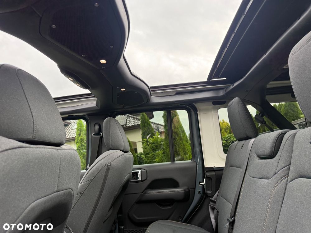 Jeep Wrangler 2.0 T-GDI Hardtop AWD Automatik Sport - 13