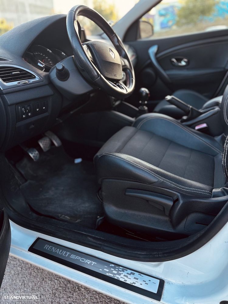 Renault Mégane Sport Tourer 1.6 dCi GT Line - 7