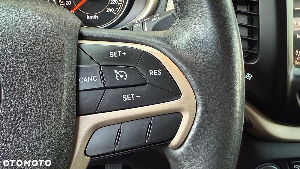 Jeep Cherokee 2.0 Multijet Active Drive I Automatik Longitude - 17