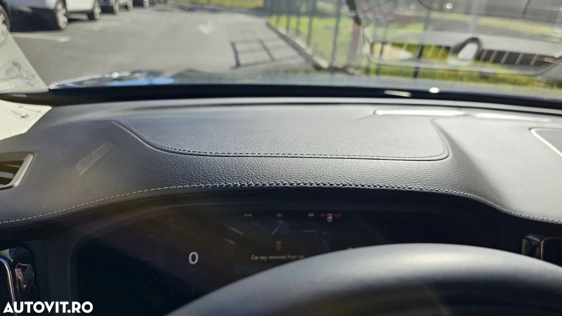 Volvo XC 60 B4 MHEV Inscription - 16