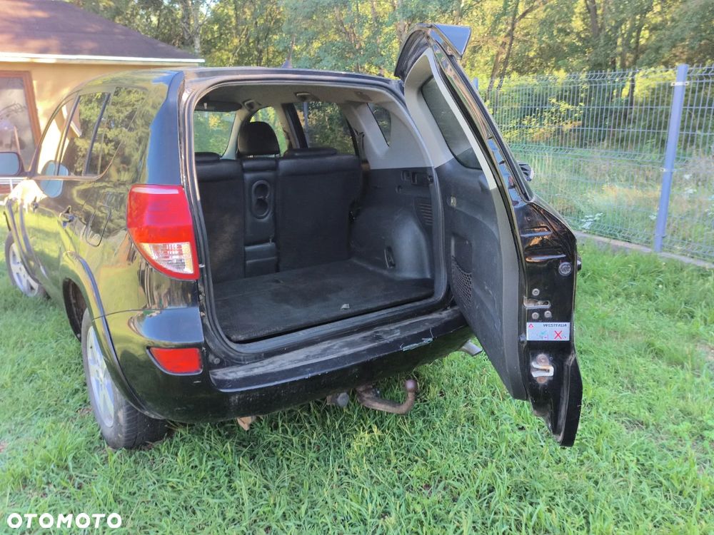 Toyota RAV4 2.2 D-4D Sol 180 - 6