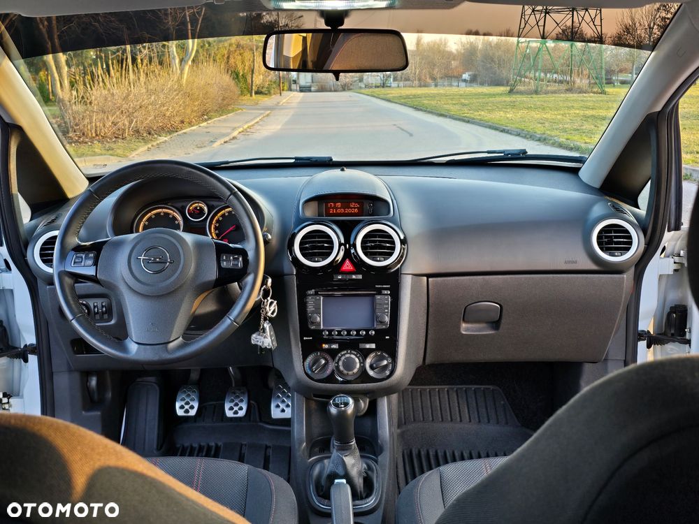 Opel Corsa 1.4 16V Color Edition - 13