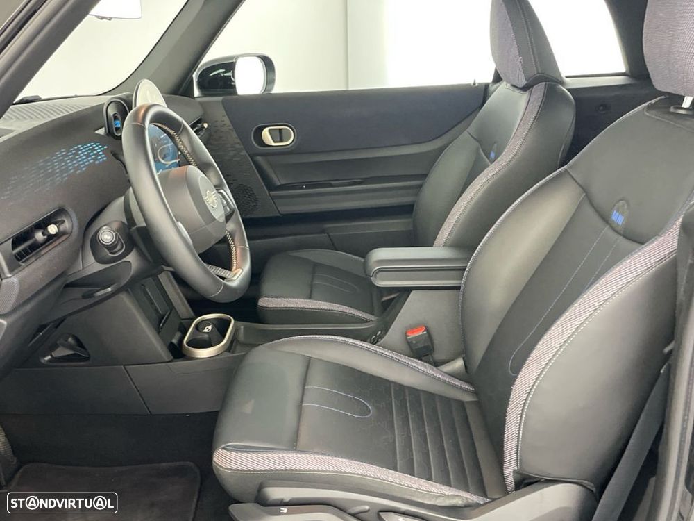 MINI Cabrio C Classic - 11