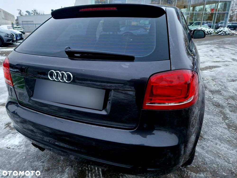 Audi A3 1.4 TFSI S line Sportpaket - 6