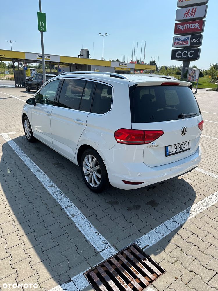 Volkswagen Touran 1.4 TSI BMT Highline DSG - 5
