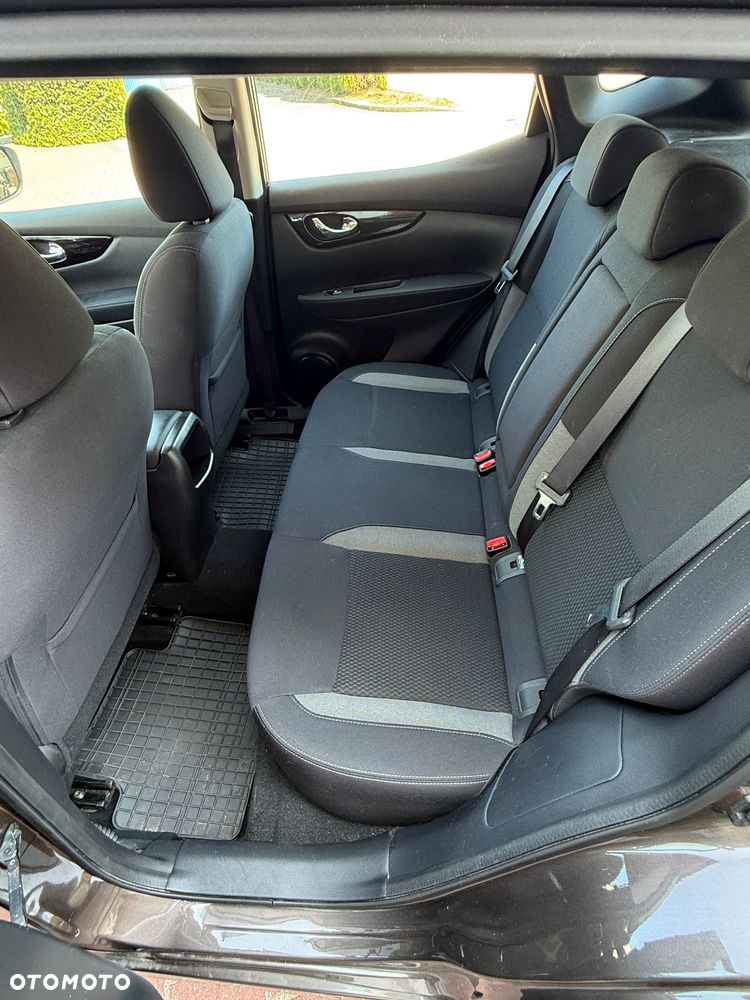 Nissan Qashqai 1.3 DIG-T N-Connecta - 11