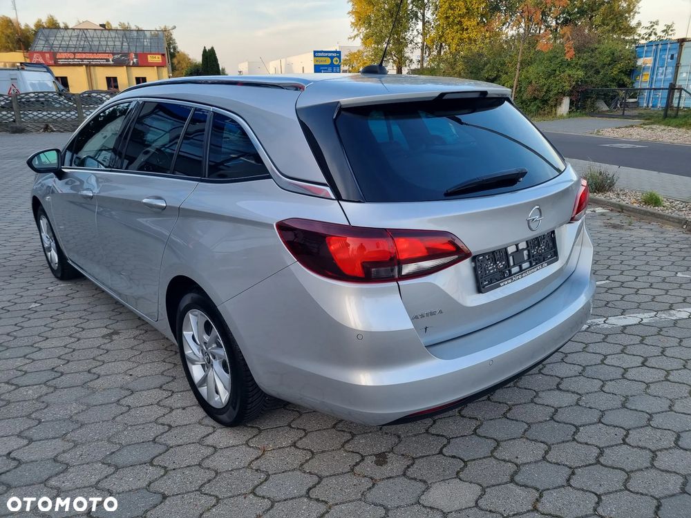 Opel Astra 2021 photo 4