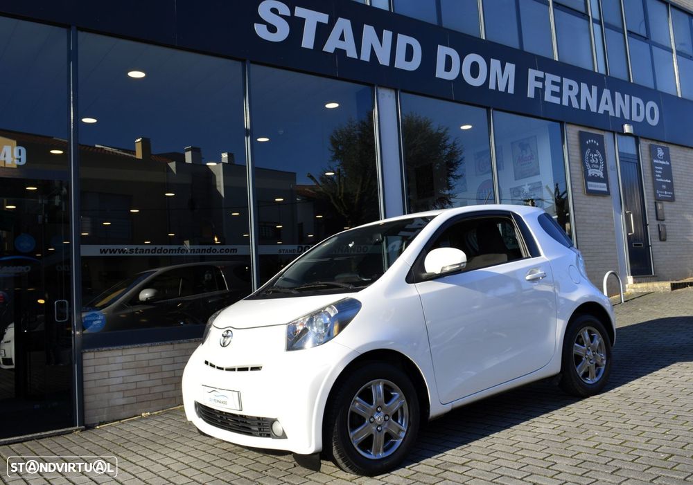 Toyota iQ 1.0 VVT-i Essential+AC - 1