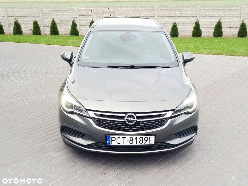 Opel Astra 1.6 CDTI Cosmo - 17