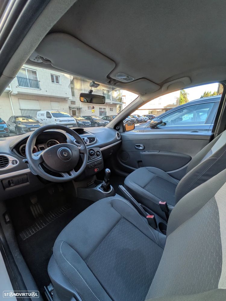 Renault Clio 1.2 16V GT - 6