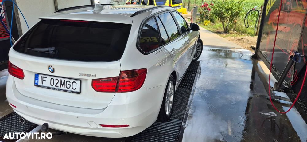 BMW Seria 3 318d DPF Aut. Edition Lifestyle - 6