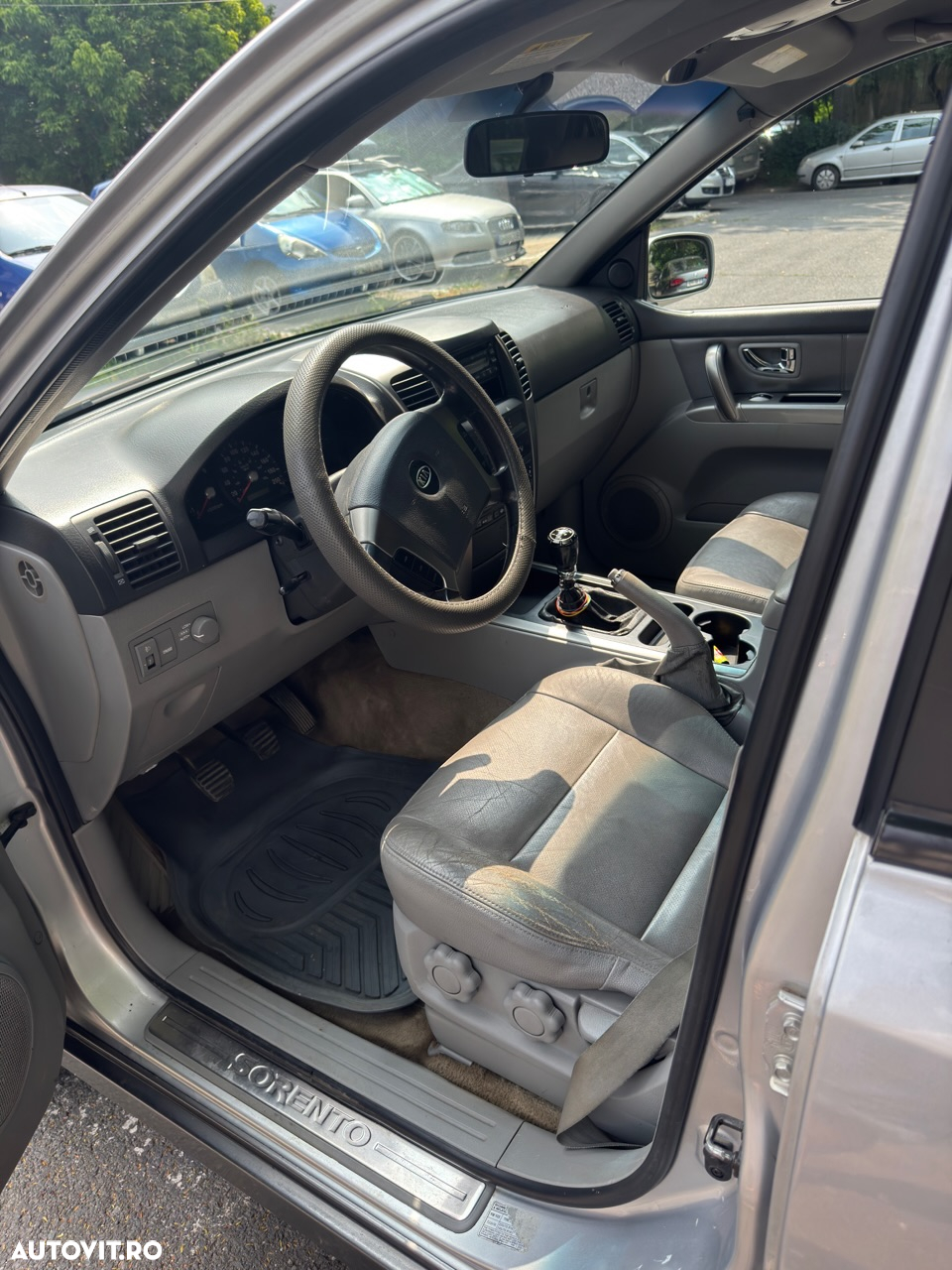 Kia Sorento 2.5 CRDi LX - 8