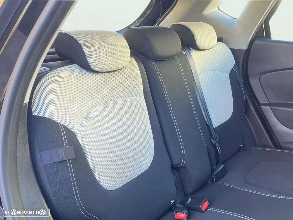 Renault Captur 1.5 dCi Exclusive - 15