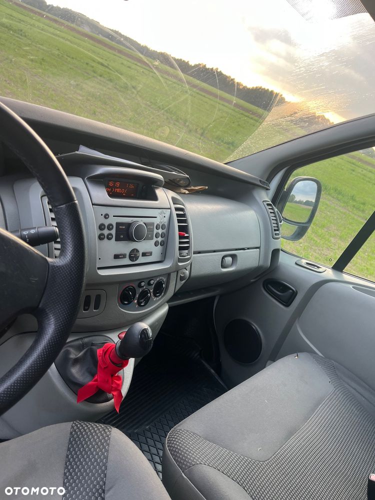 Opel Vivaro - 6