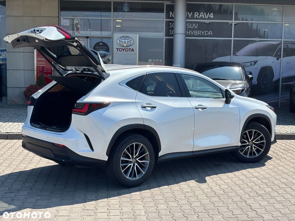 Lexus NX 350h Prestige 2WD - 6