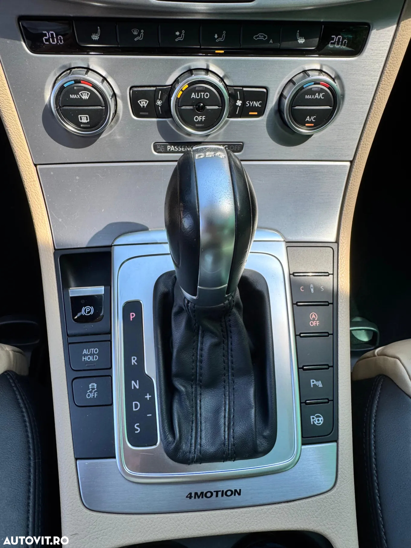 Volkswagen Passat CC - 17