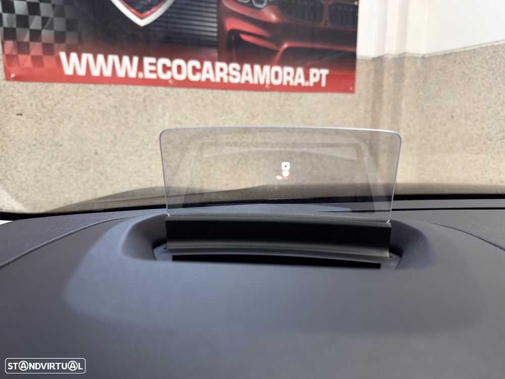 Citroën C4 PureTech 130 Stop&Start SHINE - 23