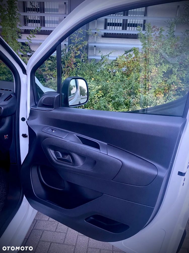 Peugeot PARTNER - 13