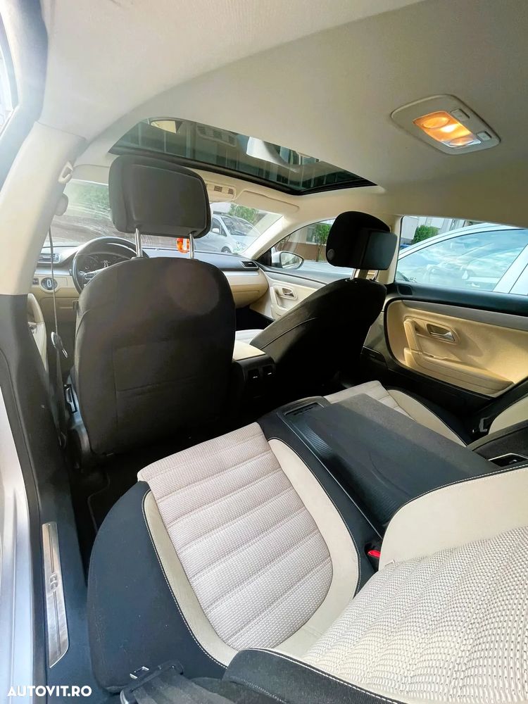 Volkswagen Passat CC - 10
