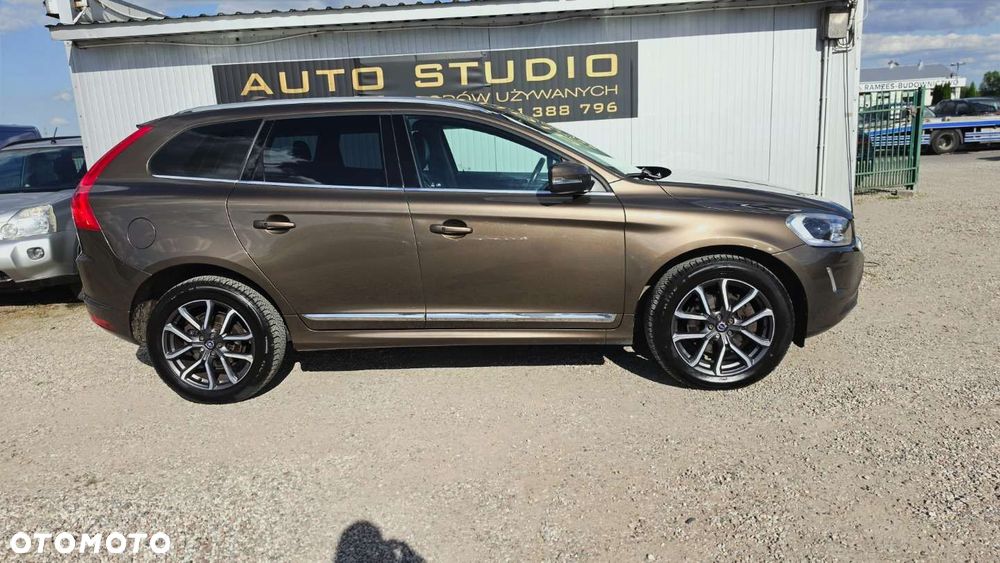 Volvo XC 60 D3 Geartronic Summum - 29
