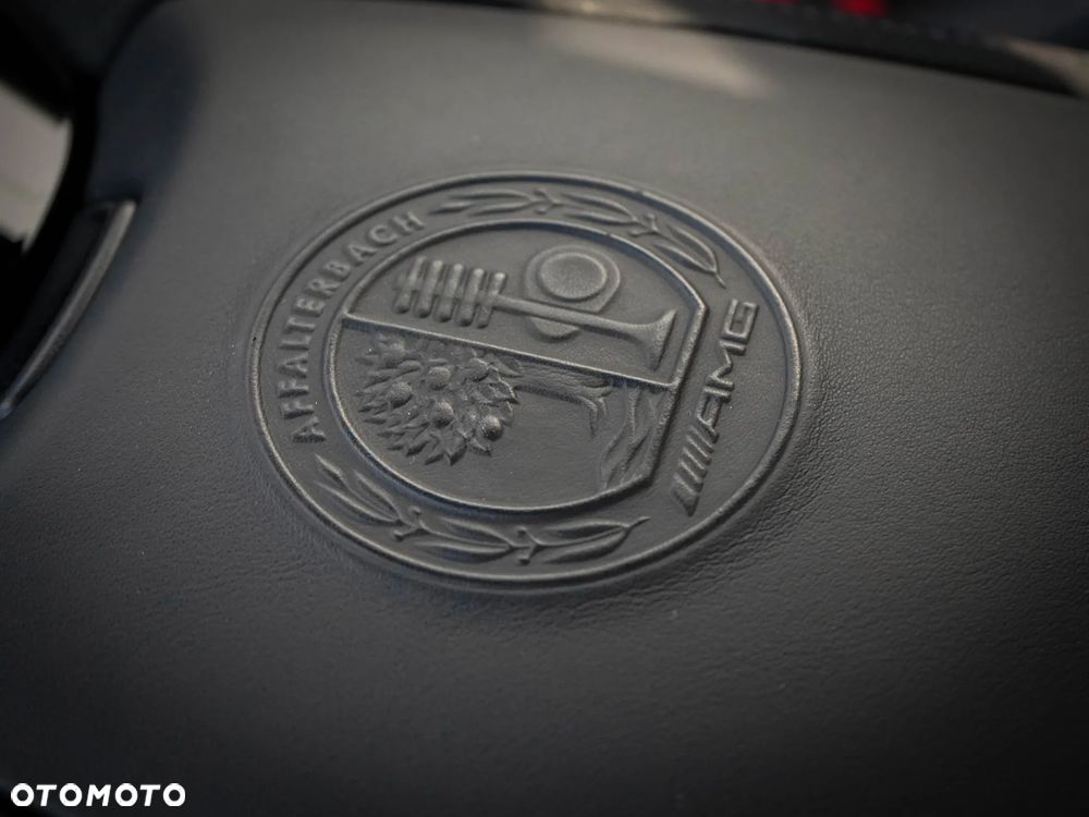 Mercedes-Benz AMG GT R - 28