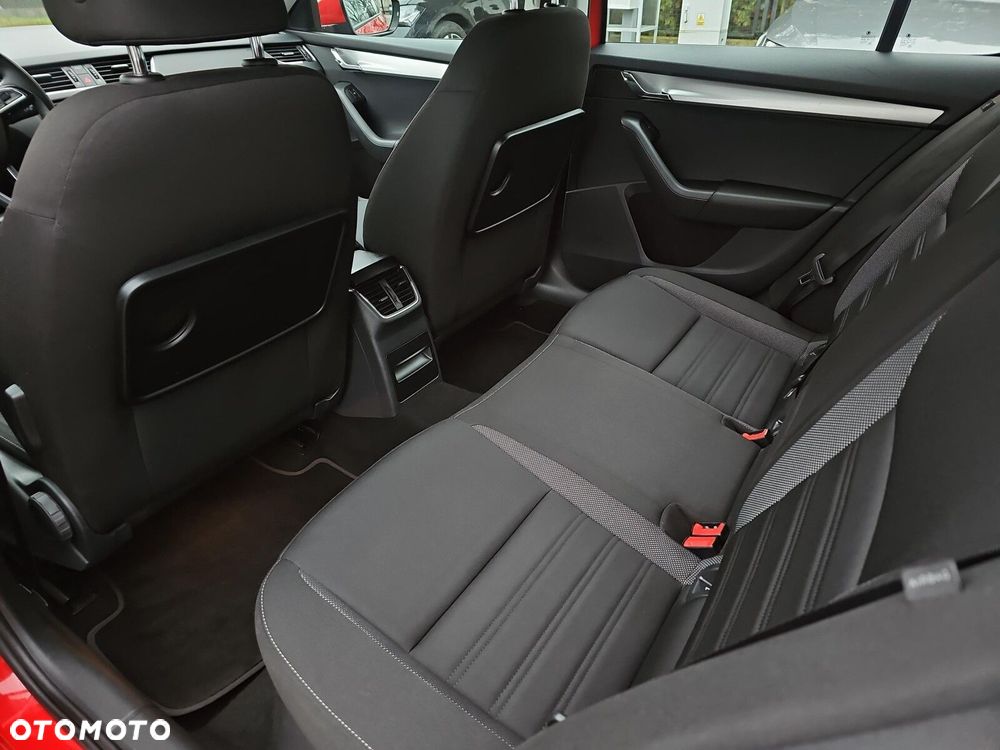 Skoda Octavia 1.5 TSI ACT Ambition - 15