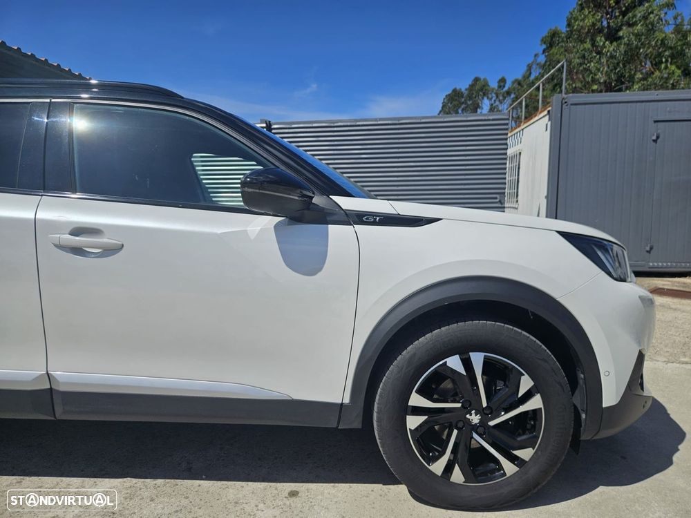 Peugeot 2008 1.2 PureTech GT - 10