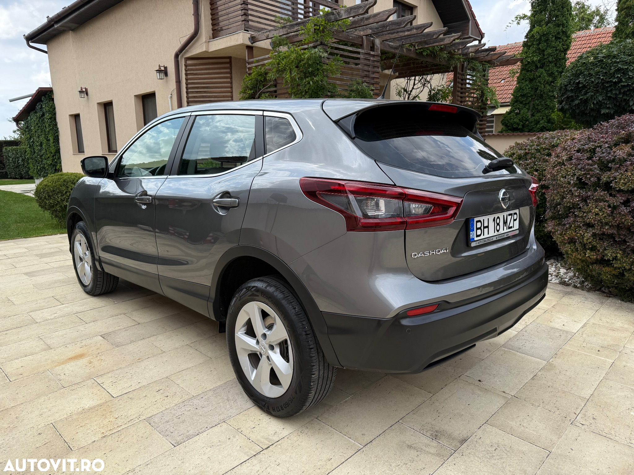Nissan Qashqai 1.7D 150CP ALL MODE 4X4-I N-Connecta - 16