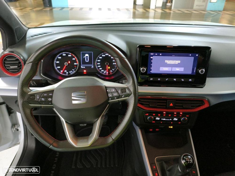SEAT Arona 1.0 TSI FR - 8