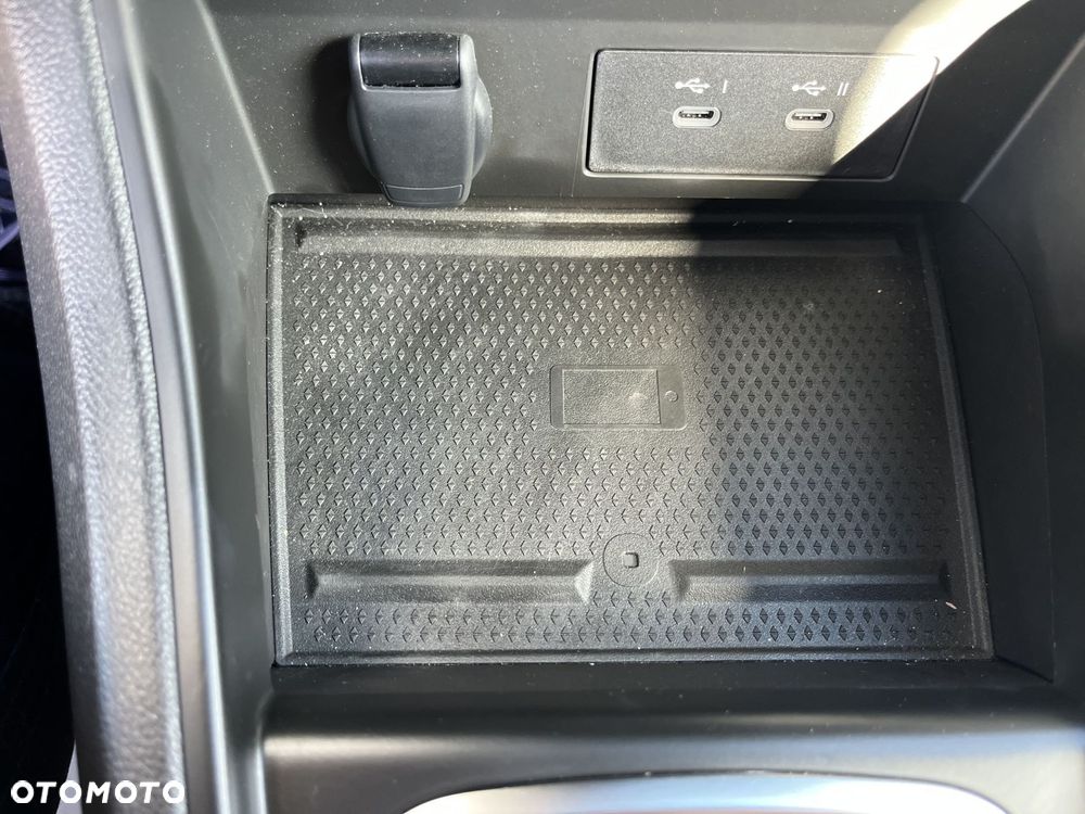 Renault Captur 1.0 TCe Techno - 25