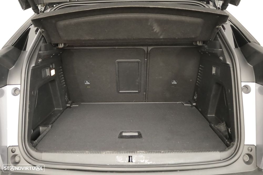 Peugeot 3008 1.2 Hybrid GT e-DCS6 - 23