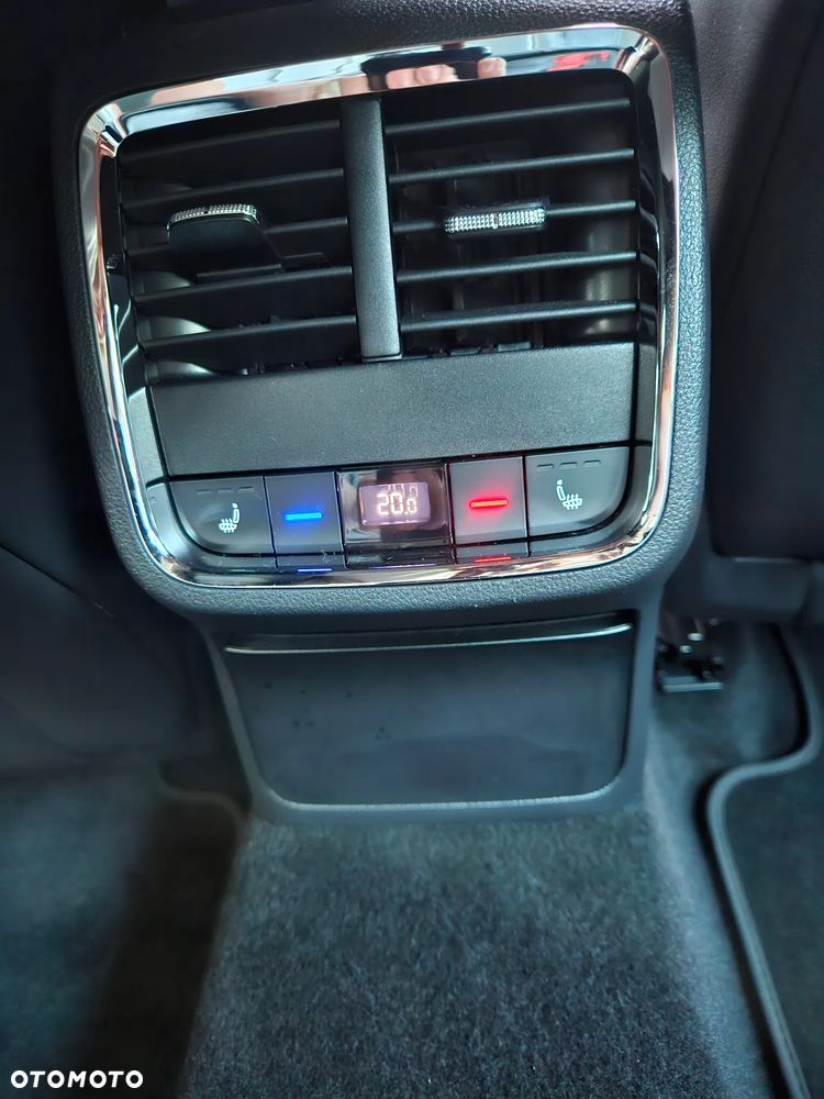 Skoda Octavia - 25