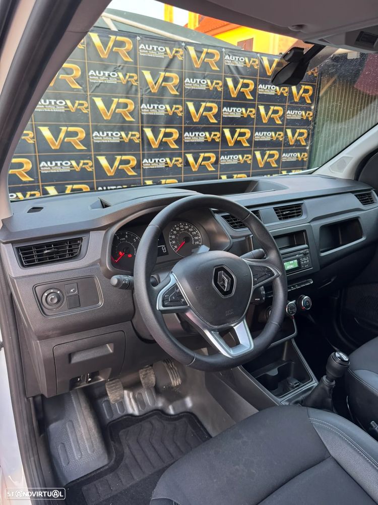 Renault Express - 11