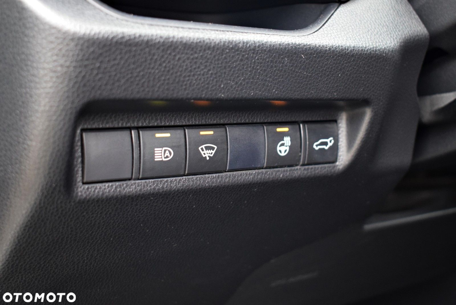 Suzuki Across - 26