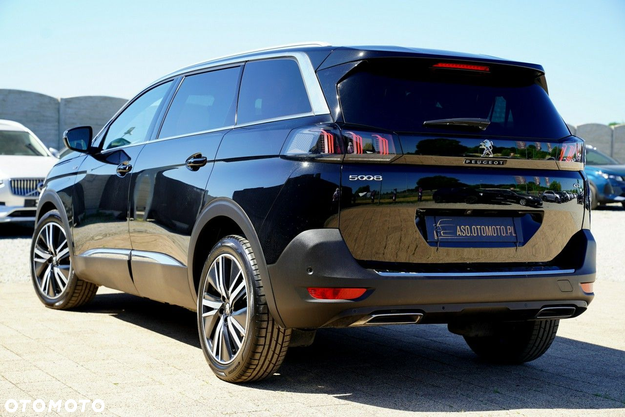 Peugeot 5008 - 10