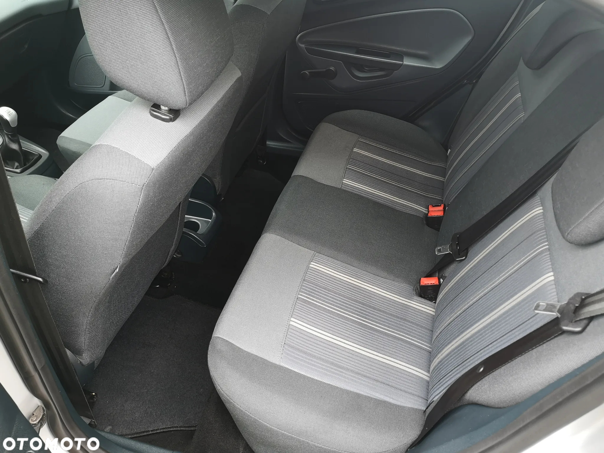Ford Fiesta 1.25 Trend - 17