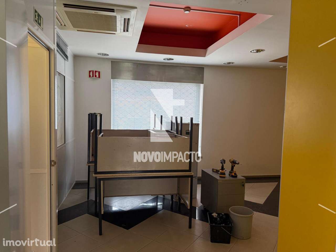 Loja com potencial para habitação no centro do Montijo | 89 m² | 2... - Grande imagem: 4/5