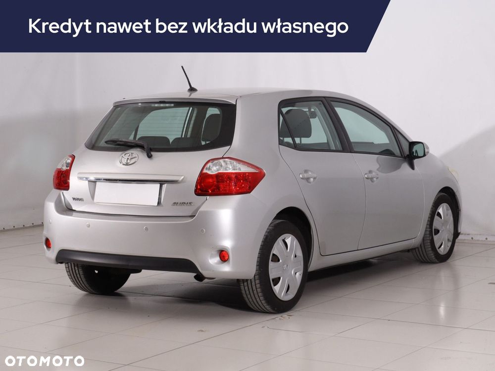Toyota Auris - 7