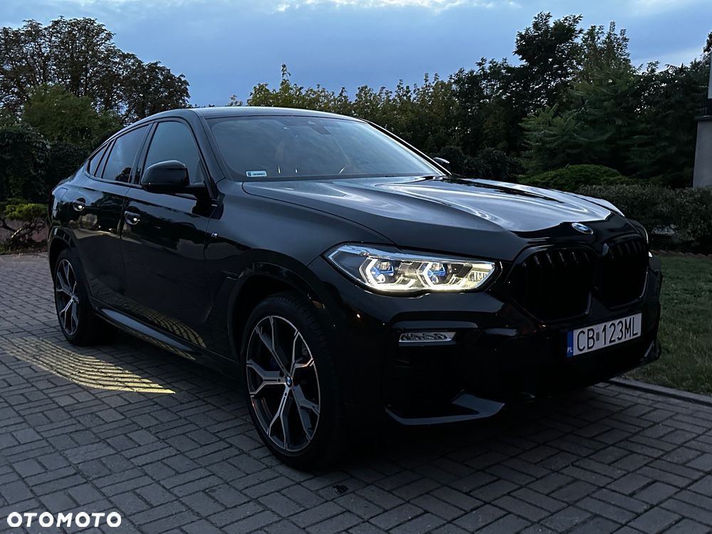 BMW X6 - 12