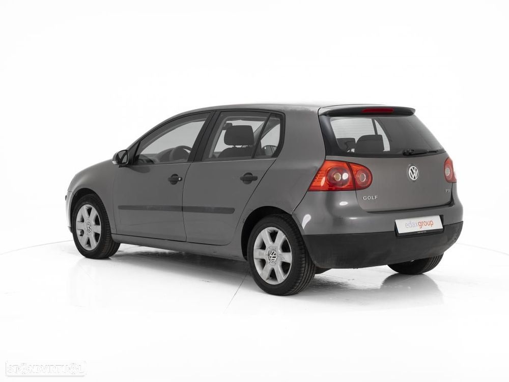 VW Golf - 4
