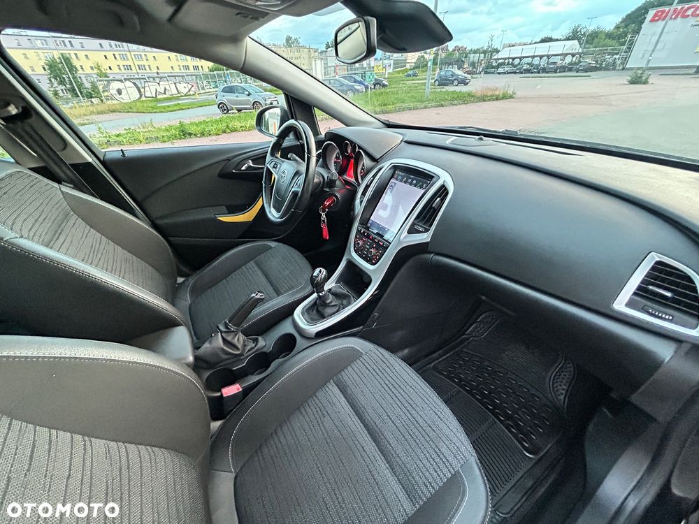 Opel Astra - 16