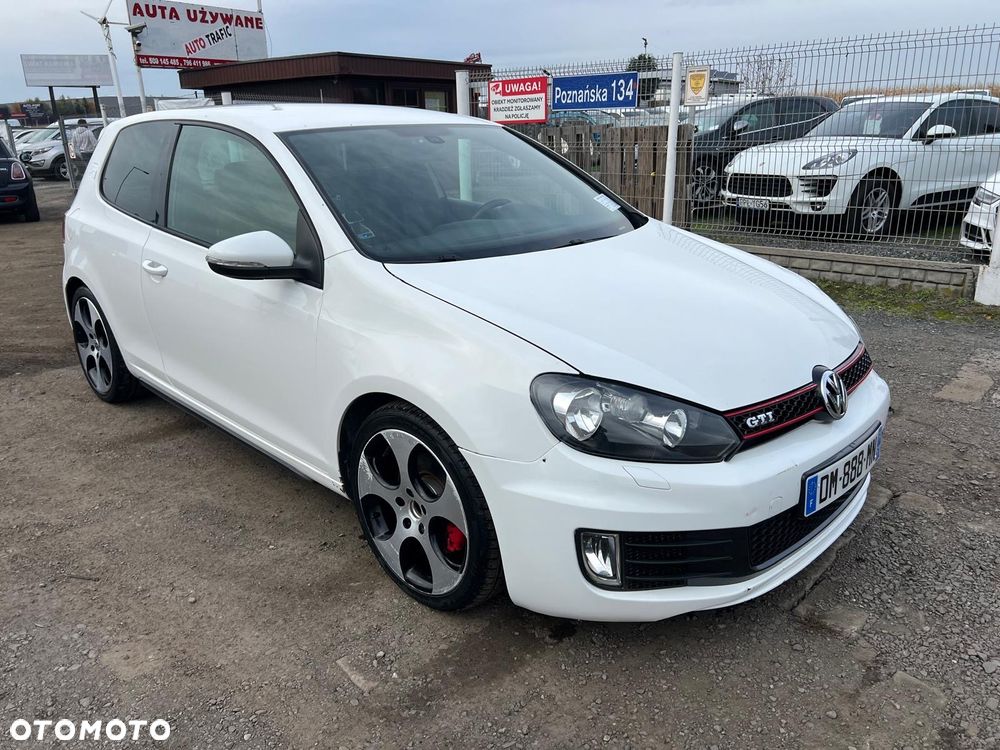 Volkswagen Golf 2.0 GTI - 16